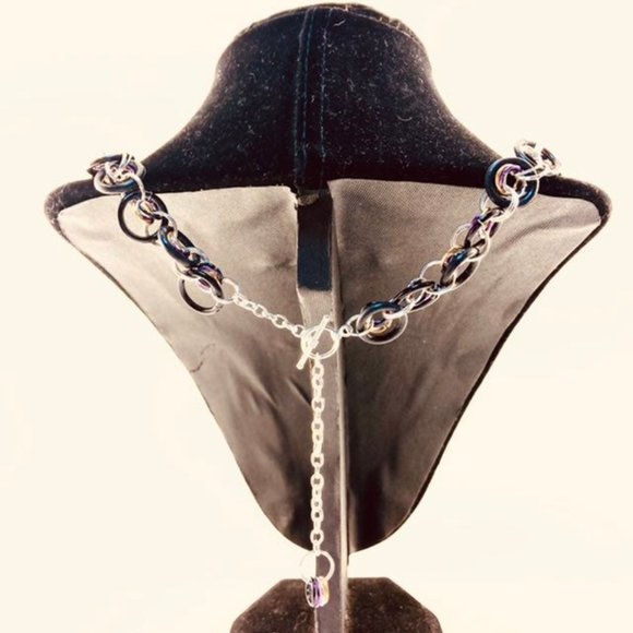 Non-binary Pride Chainmaille Necklace - Picture 5 of 8